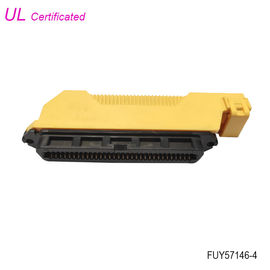 64 دبوس أنثى Centronic IDC موصل مع مادة عازلة PBT وغطاء محرك السيارة